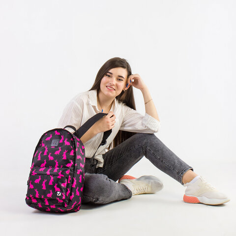 Рюкзак BRAUBERG POSITIVE универсальный, карман-антивор, "Pink Rabbits", 42х28х14 см, 270780