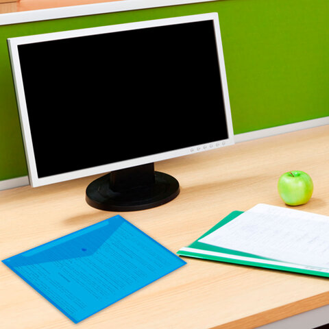 Папка-конверт с кнопкой прозрачная А4, BRAUBERG "UNIVERSAL", до 100 листов, синяя, 0,15 мм, 273071