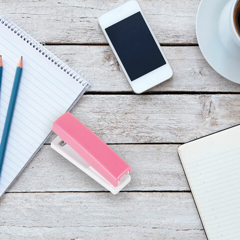 Степлер №24/6, 26/6 BRAUBERG "STYLE", до 25 листов, ассорти, 272748