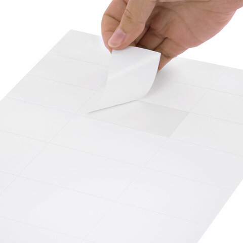Этикетка самоклеящаяся 70х37,1 мм, 24 этикетки, белая, 80 г/м2, 50 листов, STAFF BASIC, 115657