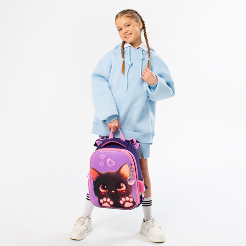 Ранец BRAUBERG PREMIUM, 2 отделения, с брелоком, "Paw prints", велюровая панель, 38х29х16 см, 273098