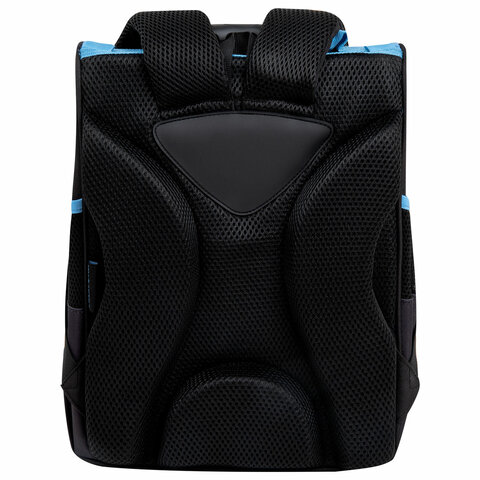 Ранец ПИФАГОР BASIC, 1 отделение, 3 кармана, эргономичная спинка, "Angry shark", 35х28х18 см, 272044