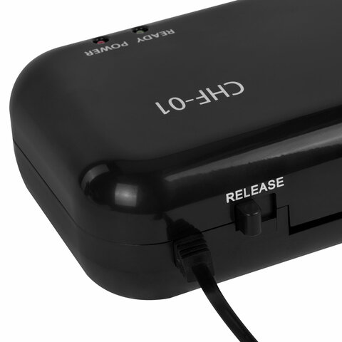 Ламинатор BRAUBERG CHF-01 А4, 60-150 мкм, 25 см/мин, с подарочным набором для ламинирования: резак, обрезчик углов, пленка 52 шт., 532861