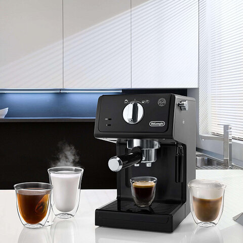 Кофеварка рожковая DELONGHI ECP31.21, 1100 Вт, объем 1 л, ручной капучинатор, черная