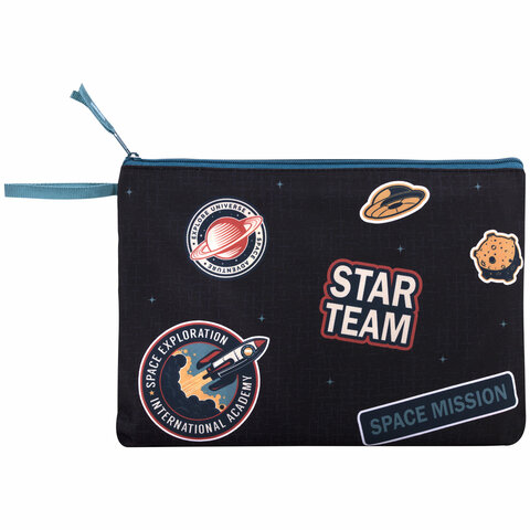 Папка для тетрадей BRAUBERG А4, 1 отделение, полиэстер, на молнии, с ручкой, "Space Mission", 271476