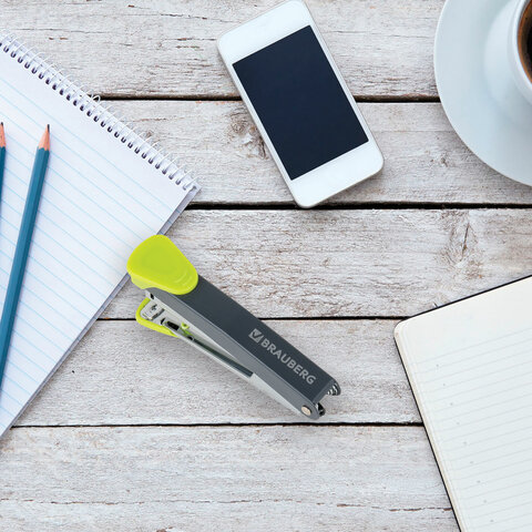 Степлер №10 металлический BRAUBERG "UNIVERSAL GT", до 16 листов, с антистеплером, зеленый, 272752