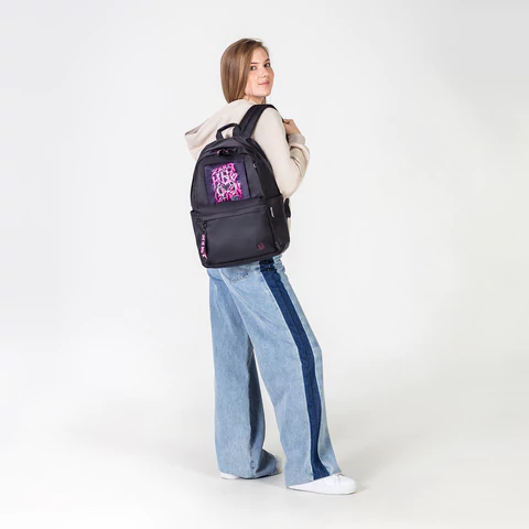 Рюкзак BRAUBERG FASHION CITY универсальный, карман-антивор, "Hug me", черный, 44х31х16 см, 272570