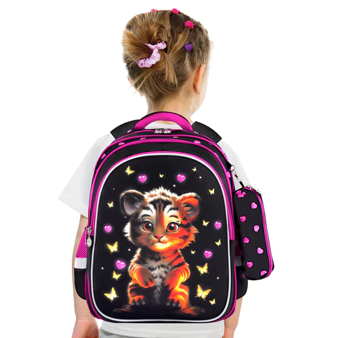 Рюкзак BRAUBERG KIDS MIND с пеналом в комплекте, 2 отделения, "Tiger Cub", 40х28х18 см, 273175