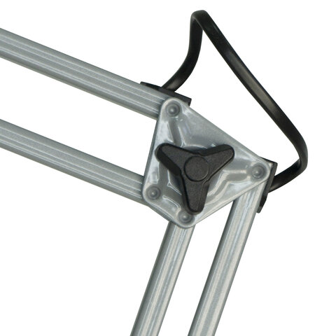 Настольная лампа светильник Бета на струбцине, цоколь Е27, серебро