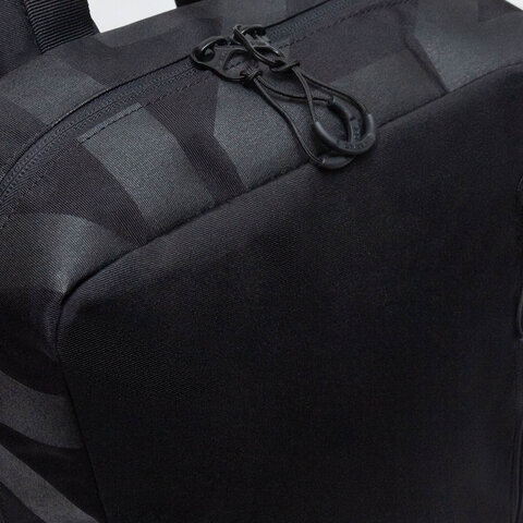 Рюкзак GRIZZLY, карман-антивор, "TOTAL BLACK", 42х28х12 см, RQL-513-2/3