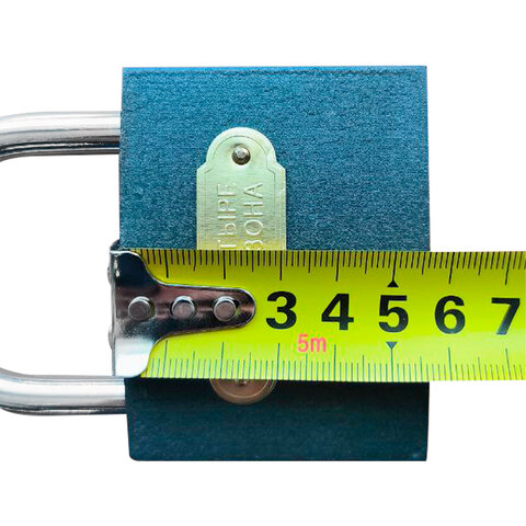 Замок навесной, ширина 60 мм, чугун, дужка d-8,4 мм, английский, 3 ключа, в блистере, 79-0006