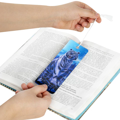Закладка для книг с линейкой 3D-ОБЪЕМНАЯ BRAUBERG, "Белый тигр", с декоративным шнурком, 125754