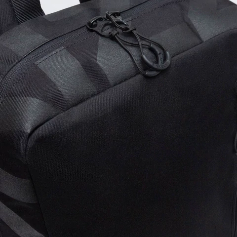 Рюкзак GRIZZLY, карман-антивор, "TOTAL BLACK", 42х28х12 см, RQL-513-2/3