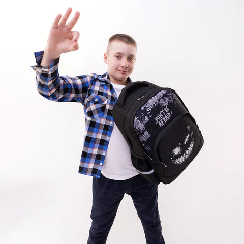 Рюкзак BRAUBERG SOFT, 2 отделения, 3 кармана, "Don't be afraid", СВЕТЯЩИЙСЯ, 40х31х15 см, 271364
