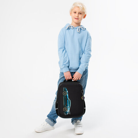 Ранец BRAUBERG LIGHT, 1 отделение, с брелком, Vertical car, 36х26х13 см, 273110