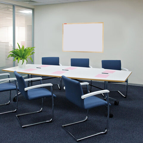 Доска магнитно-маркерная 50х70 см, деревянная рамка, BRAUBERG "Wood", 238795