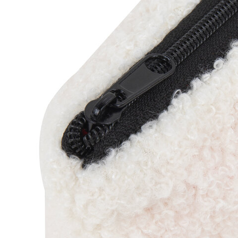 Пенал ЮНЛАНДИЯ, 1 отделение, плюш, "Smiley face", белый, 22х8x3 см, 272269