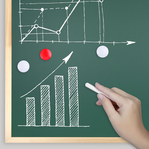 Доска для мела магнитная 60х90 см, зеленая, деревянная рамка, BRAUBERG "Wood", 238800