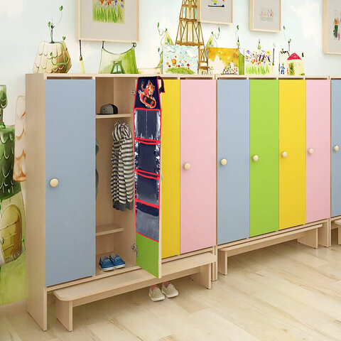 Кармашки-органайзер в шкафчик для детского сада BRAUBERG KIDS, крепление на липучке, наклейки-подсказки, 24х88 см, "Tiger", 273285