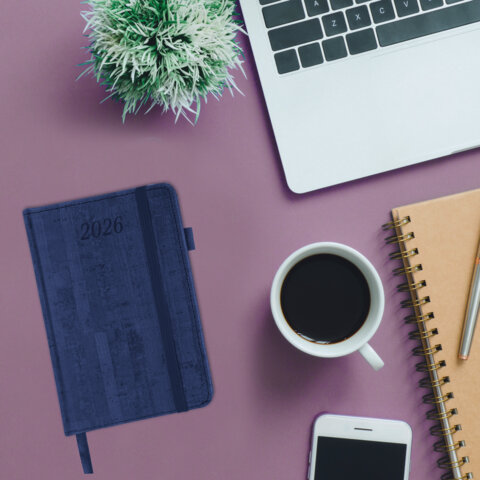 Ежедневник датированный 2026 МАЛЫЙ ФОРМАТ 100х150 мм, А6, BRAUBERG "Wood", под кожу, синий, 117264