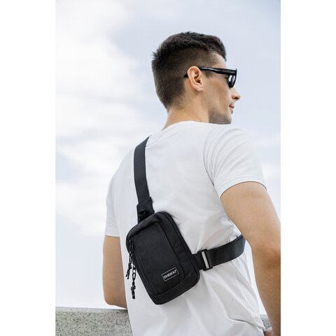 Сумка на плечо HEIKKI BLASTER (ХЕЙКИ) с карманом, черная, 20х14х5 см, 272634