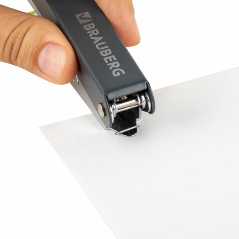 Степлер №10 металлический BRAUBERG "UNIVERSAL GT", до 16 листов,с антистеплером, красный, 272751